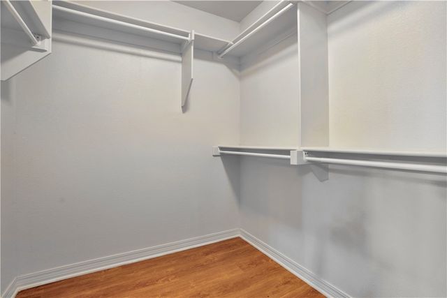 94 E Granada Street, Fayetteville, AR 72703