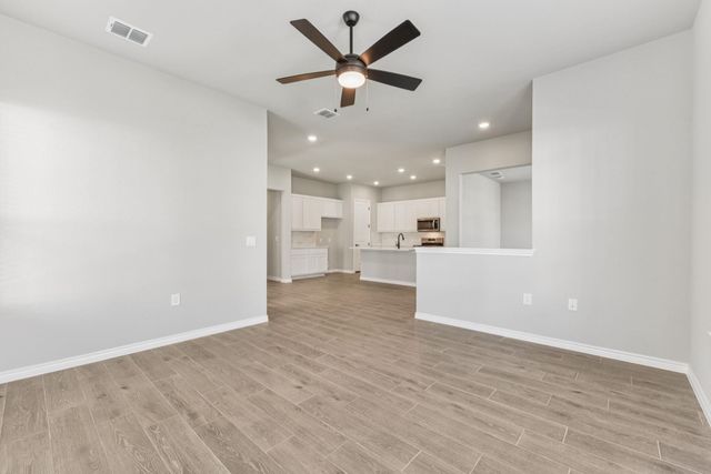 108 Maceo WAY 101, San Marcos, TX 78666