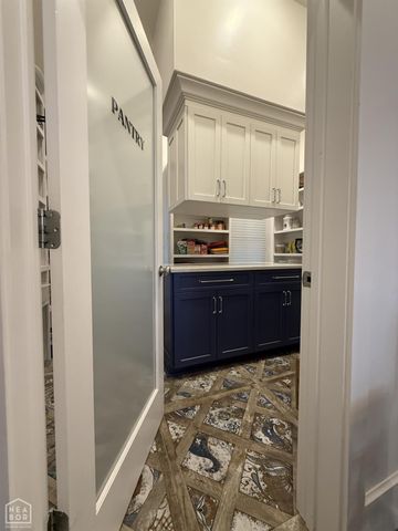 906 Lake Crest Drive, Jonesboro, AR 72404