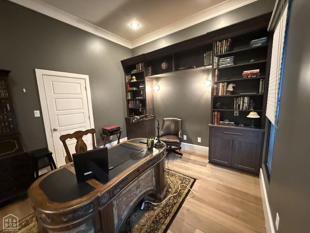 906 Lake Crest Drive, Jonesboro, AR 72404