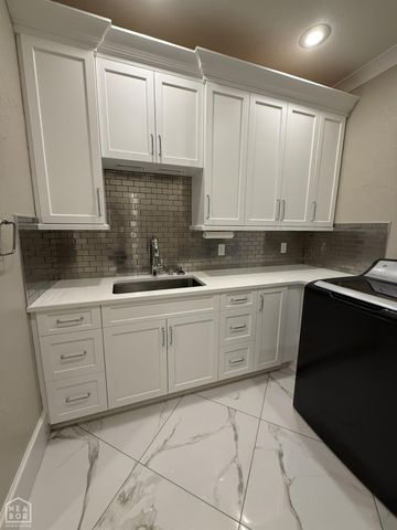 906 Lake Crest Drive, Jonesboro, AR 72404