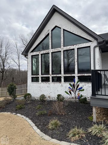 906 Lake Crest Drive, Jonesboro, AR 72404