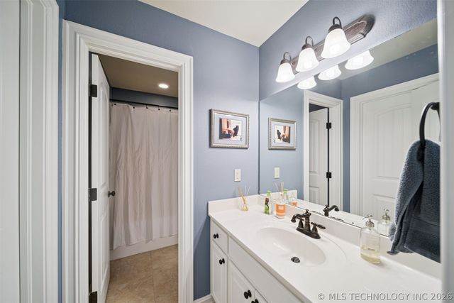 4021 E 120th Street S, Tulsa, OK 74137