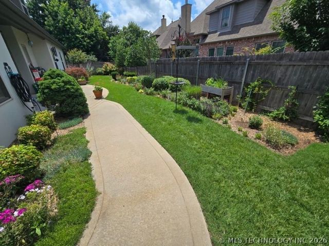 4021 E 120th Street S, Tulsa, OK 74137