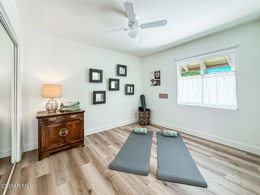 Image 15 of property listing at 211 Sandberg Street, Thousand Oaks, CA 91360