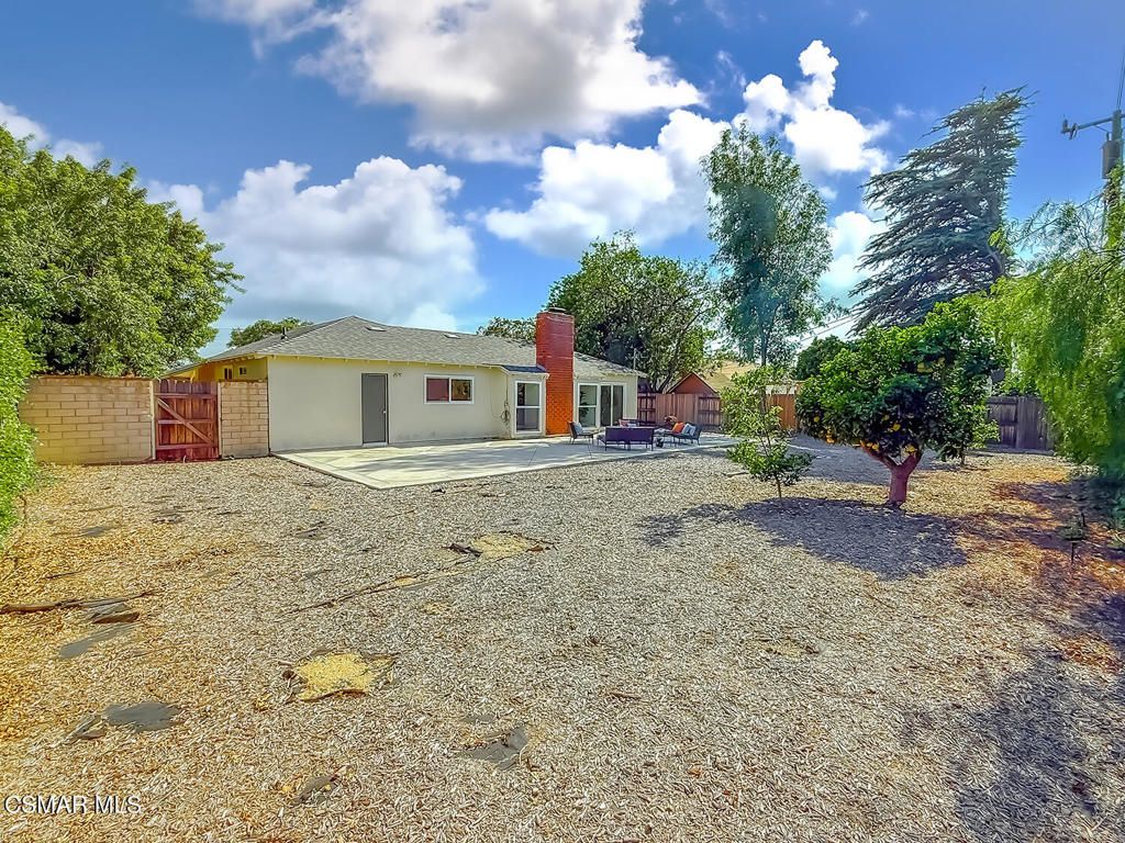 Image 36 of property listing at 211 Sandberg Street, Thousand Oaks, CA 91360