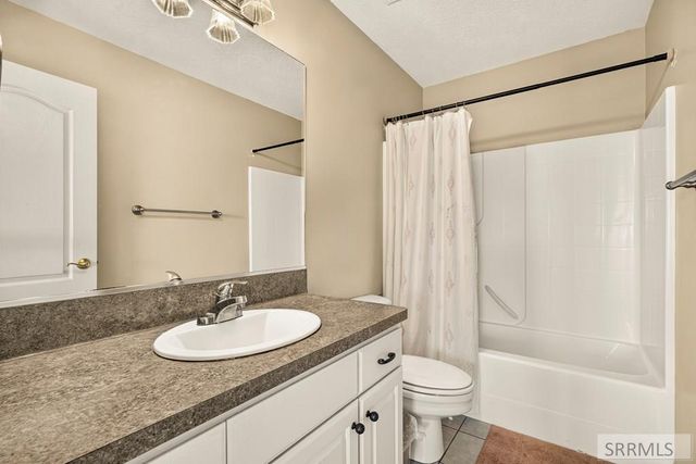 6805 S Marble Circle, Idaho Falls, ID 83406