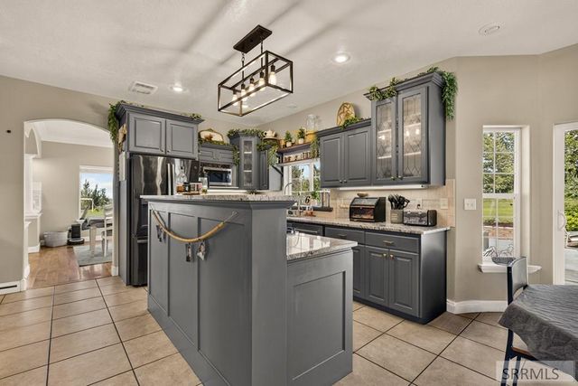 6805 S Marble Circle, Idaho Falls, ID 83406
