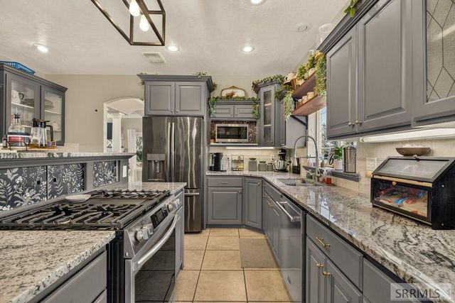 6805 S Marble Circle, Idaho Falls, ID 83406
