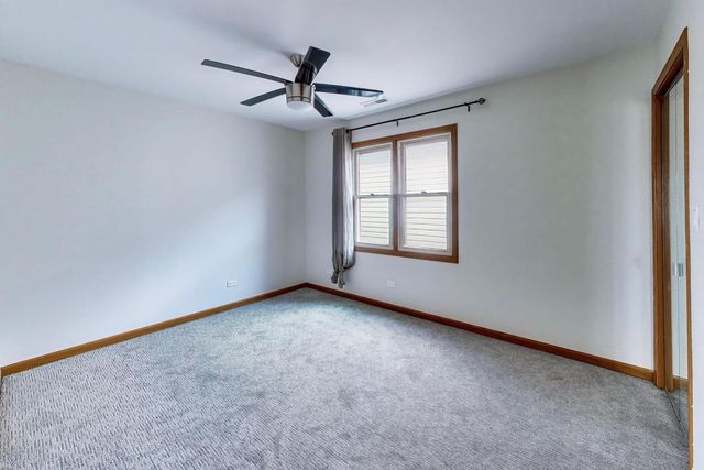 6725 W Albion Avenue, Chicago, IL 60631