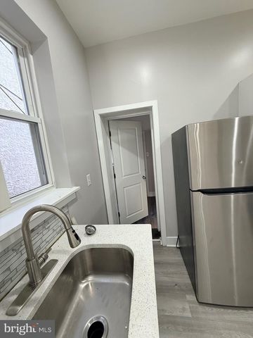 3415 G ST, Philadelphia, PA 19134