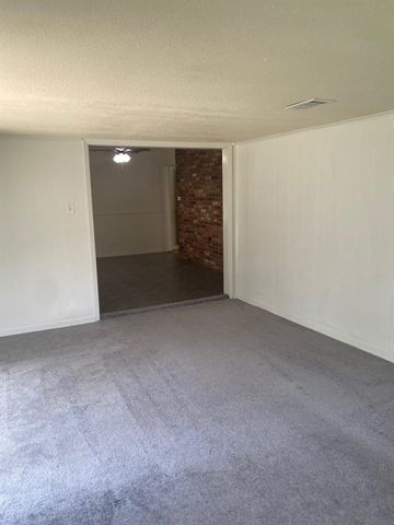 7143 Triola Lane, Houston, TX 77074