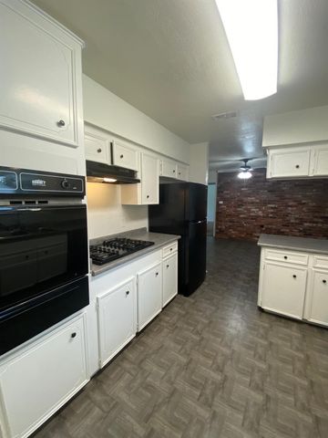 7143 Triola Lane, Houston, TX 77074