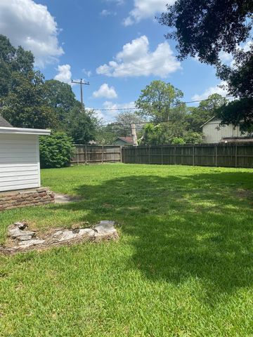 7143 Triola Lane, Houston, TX 77074