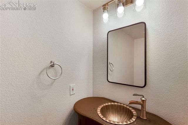 5079 Prairie Grass Lane, Colorado Springs, CO 80922