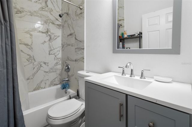 4411 N TROY STREET, Tampa, FL 33610