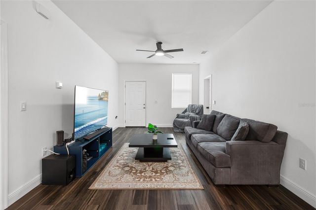 4411 N TROY STREET, Tampa, FL 33610