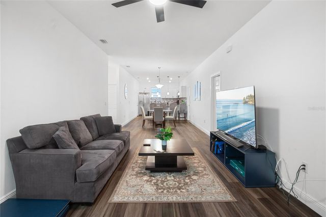 4411 N TROY STREET, Tampa, FL 33610