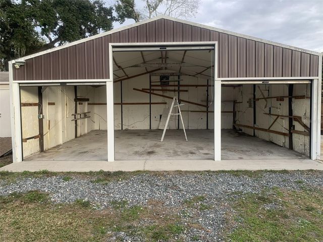 1104 N KNIGHT STREET, Plant City, FL 33563