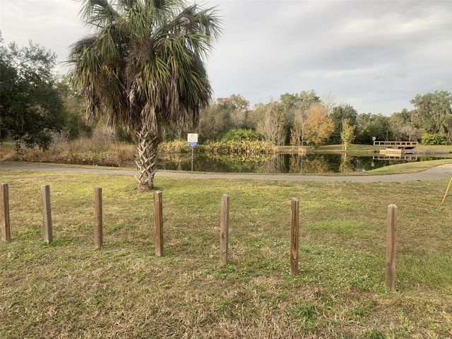 1104 N KNIGHT STREET, Plant City, FL 33563