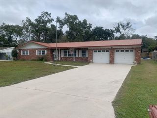 1104 N KNIGHT STREET, Plant City, FL 33563