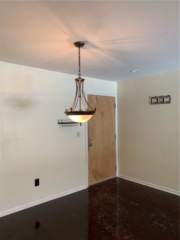 1139 Hartford Avenue 5A, Johnston, RI 02919