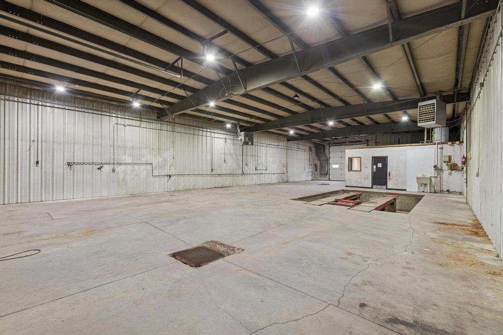 6470 Us Highway 93 S, Whitefish, MT 59937 photo 12