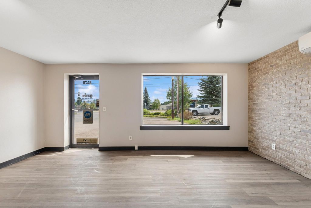 6470 Us Highway 93 S, Whitefish, MT 59937 photo 3