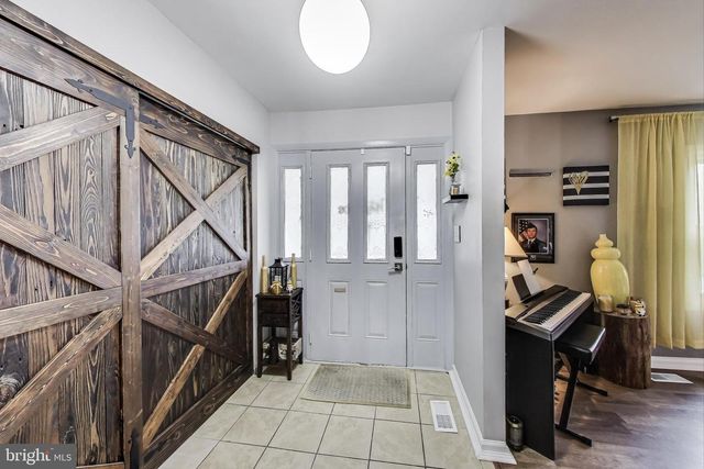 12716 MACDUFF DR, Fort Washington, MD 20744