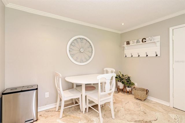 5683 MIDNIGHT PASS ROAD 105, Sarasota, FL 34242