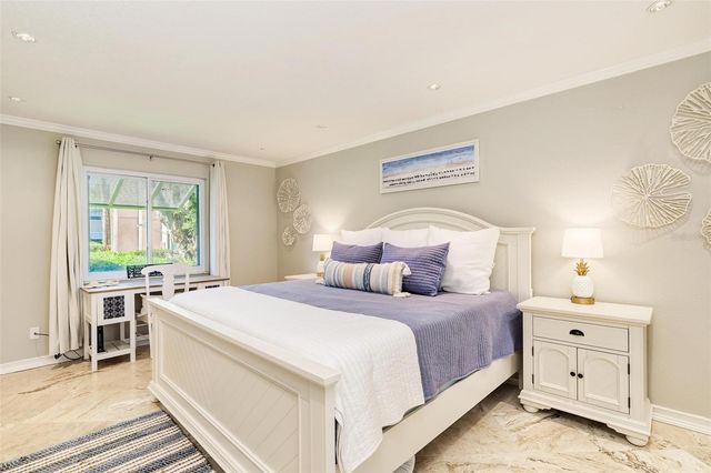 5683 MIDNIGHT PASS ROAD 105, Sarasota, FL 34242