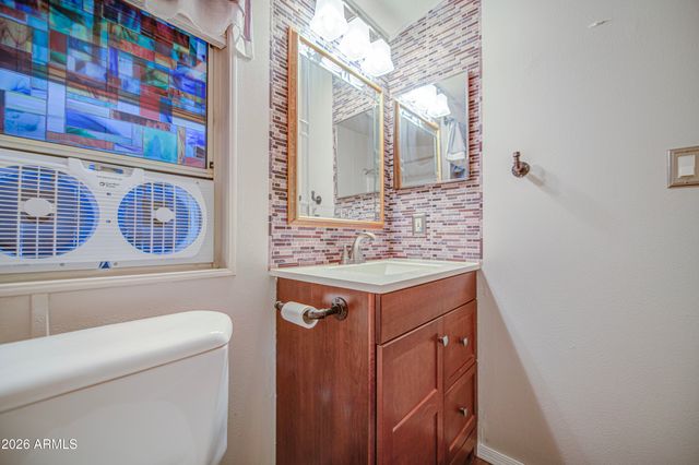 2208 W BASELINE Avenue 76, Apache Junction, AZ 85120