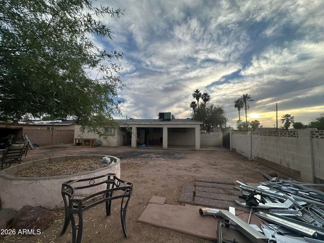 1419 N 28TH Place, Phoenix, AZ 85008