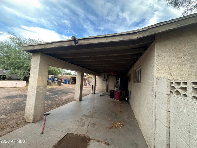 1419 N 28TH Place, Phoenix, AZ 85008