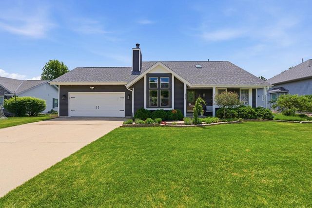 4199 W Hilltop LANE, Franklin, WI 53132
