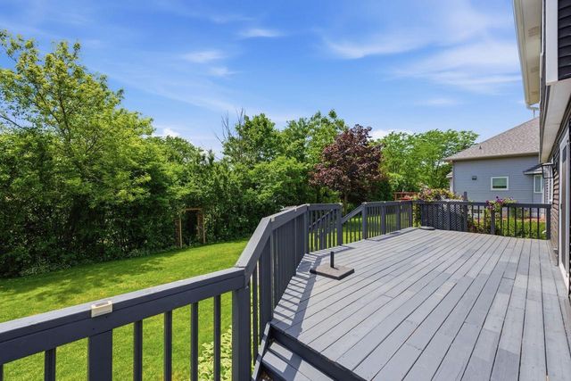 4199 W Hilltop LANE, Franklin, WI 53132