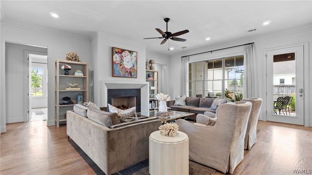 401 EDGEFIELD MEWS CIRCLE, Tuscaloosa, AL 35406