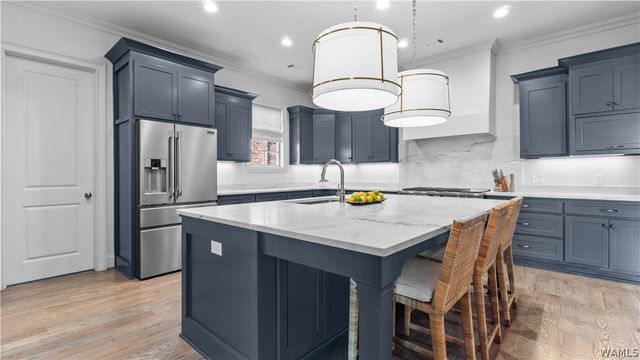 401 EDGEFIELD MEWS CIRCLE, Tuscaloosa, AL 35406