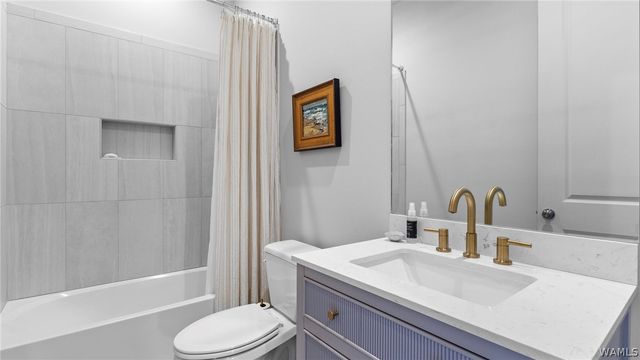 401 EDGEFIELD MEWS CIRCLE, Tuscaloosa, AL 35406