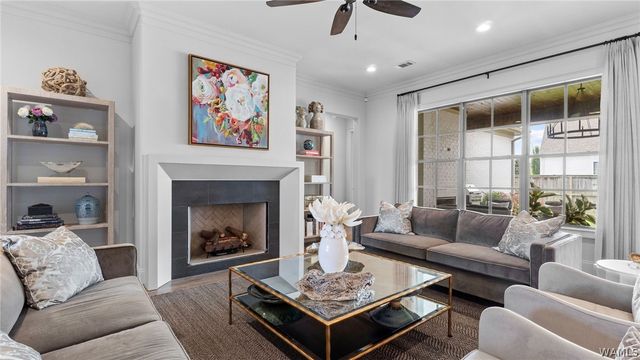 401 EDGEFIELD MEWS CIRCLE, Tuscaloosa, AL 35406