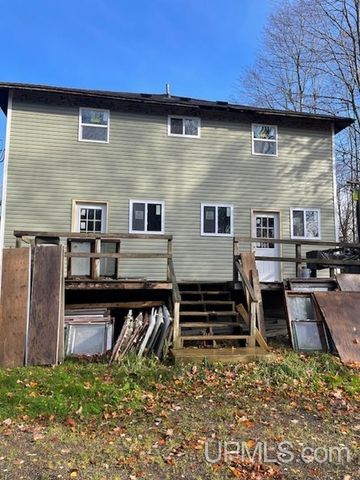 137-141 Reiman Road, Iron River, MI 49935
