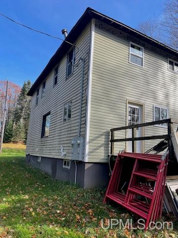 137-141 Reiman Road, Iron River, MI 49935