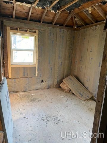 137-141 Reiman Road, Iron River, MI 49935