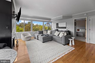 3101 N Hampton Dr Apt 504, Alexandria, VA 22302