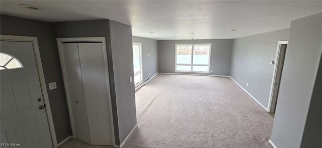 105 Mapledale Avenue, Bedford, OH 44146