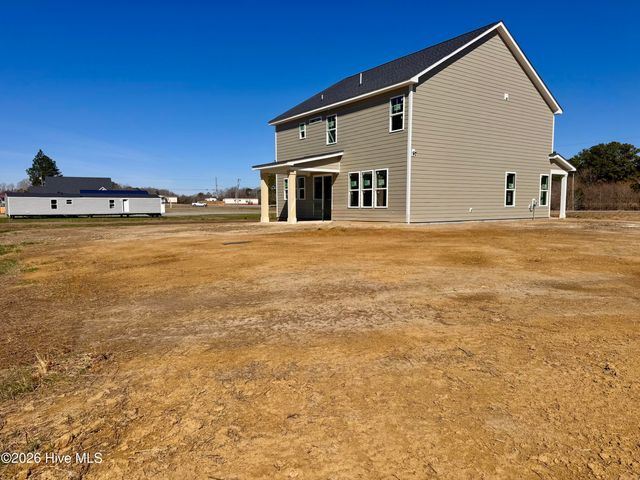 4142 Dixon Road, Grimesland, NC 27837