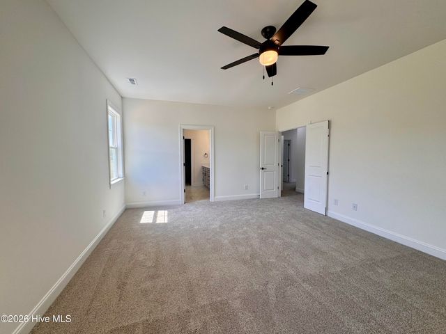 4142 Dixon Road, Grimesland, NC 27837