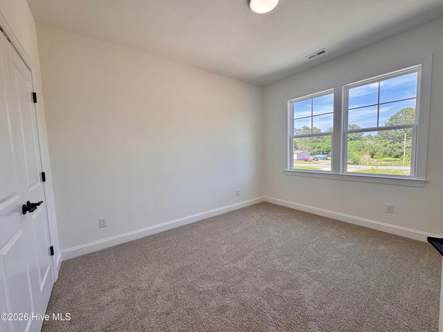 4142 Dixon Road, Grimesland, NC 27837