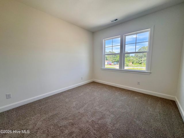 4142 Dixon Road, Grimesland, NC 27837