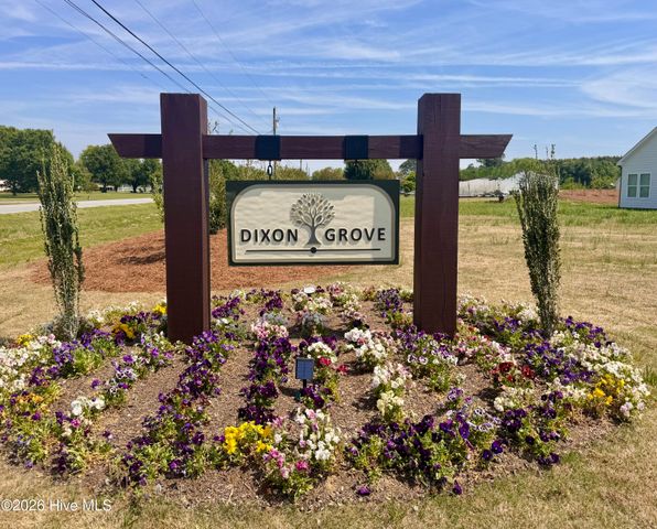 4142 Dixon Road, Grimesland, NC 27837